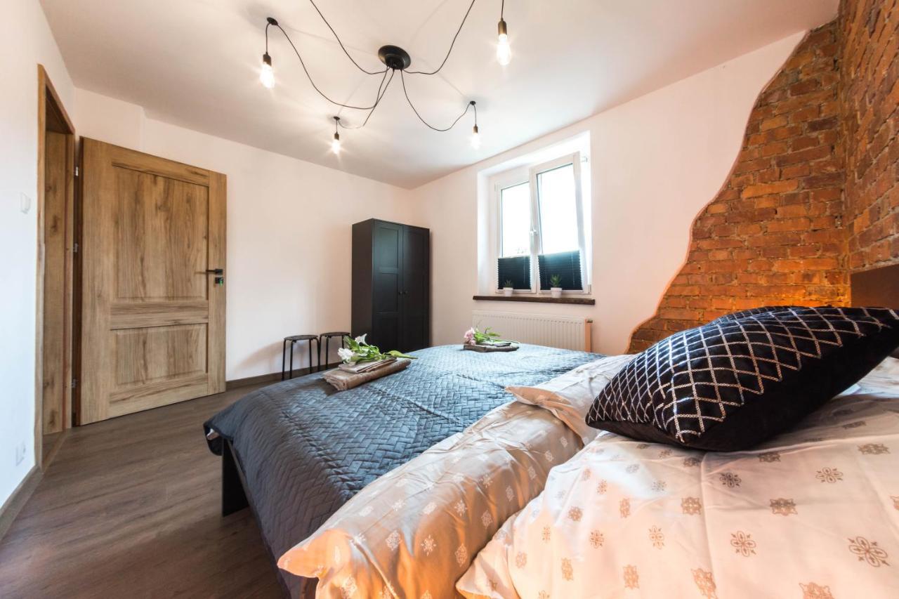 Apartament Wita Stwosza Jelenia Gora Dış mekan fotoğraf