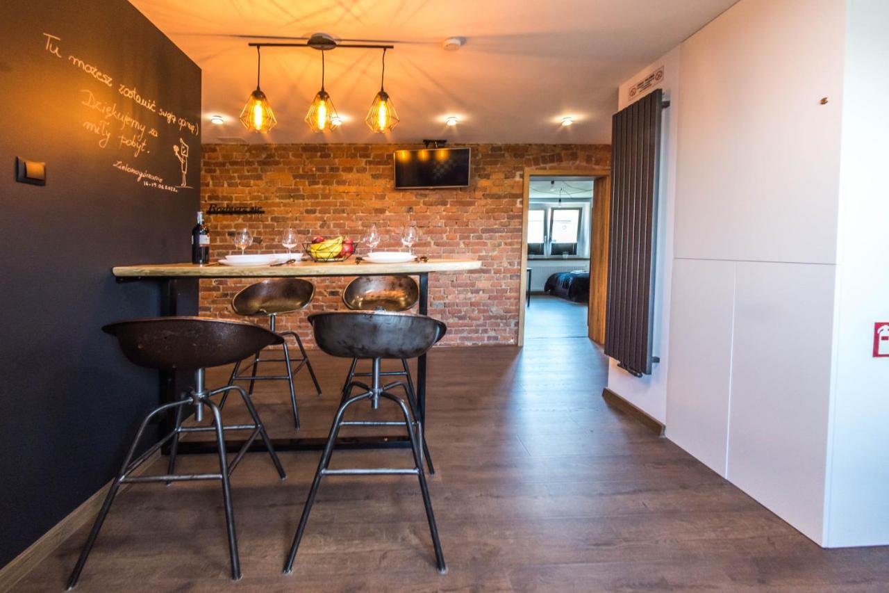 Apartament Wita Stwosza Jelenia Gora Dış mekan fotoğraf