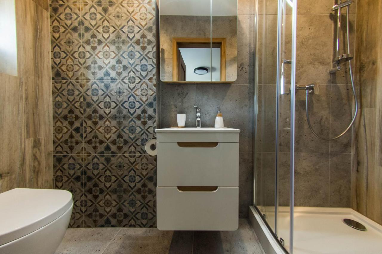 Apartament Wita Stwosza Jelenia Gora Dış mekan fotoğraf
