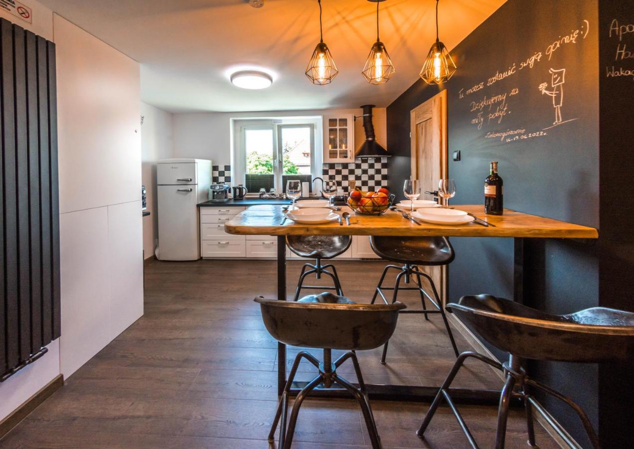 Apartament Wita Stwosza Jelenia Gora Dış mekan fotoğraf